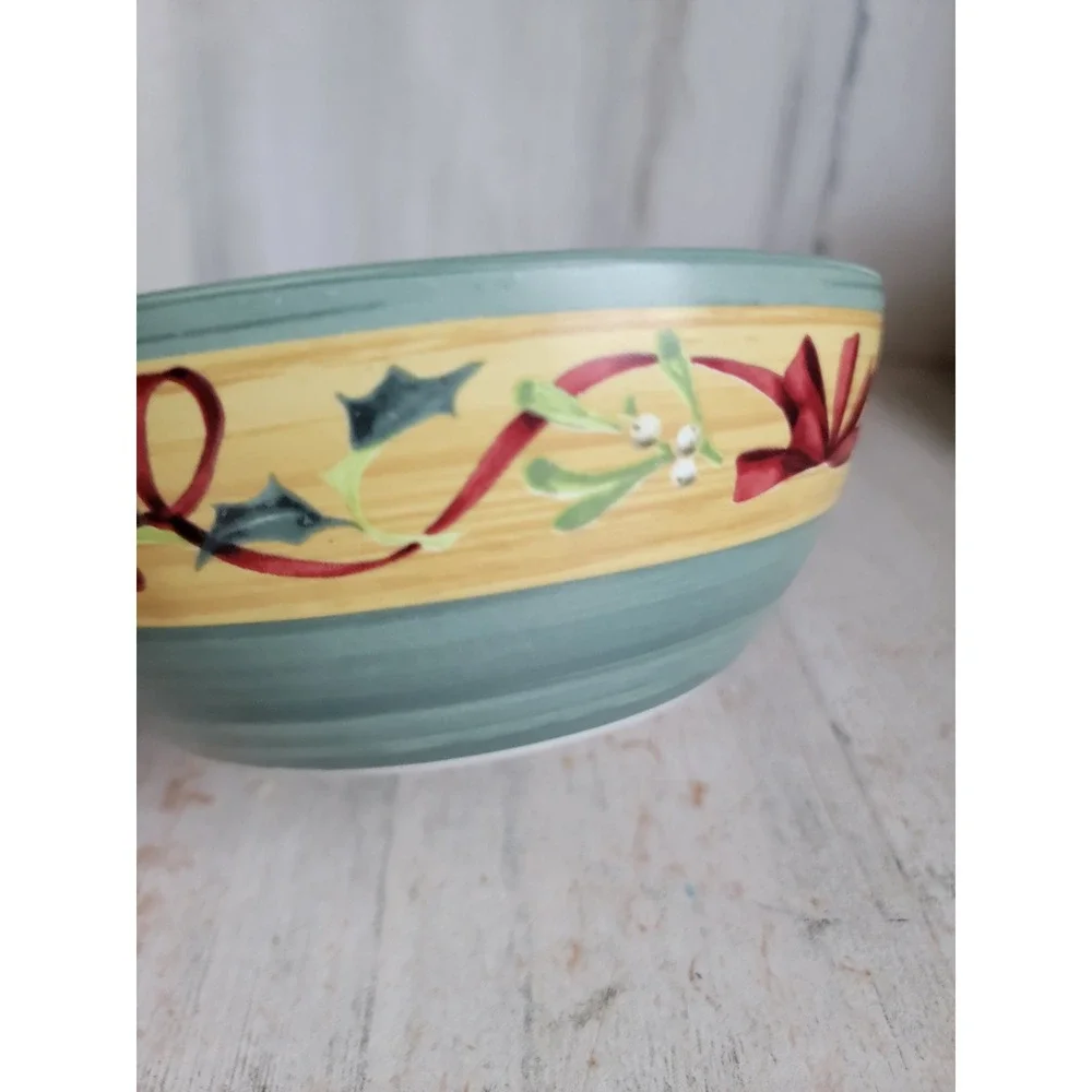 Lenox red cardinal bowl winter greetings everyday Xmas kitchen home